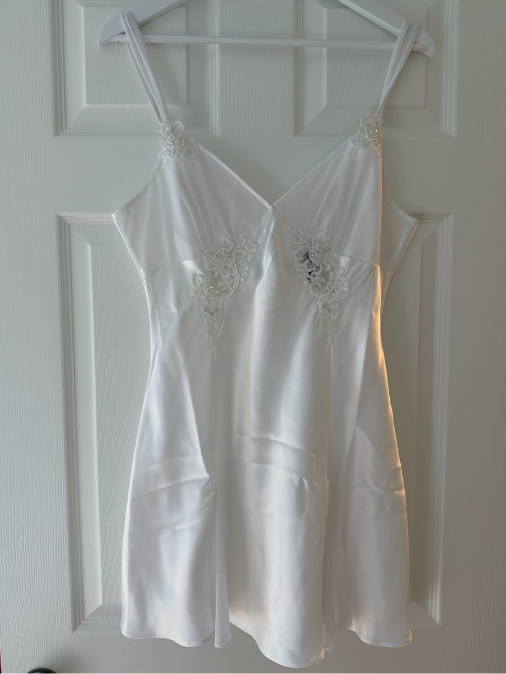 Jones New York White Satin Lace-Trim Slip Chemise